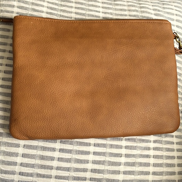 Merona large brown wristlet - Picture 4 of 7